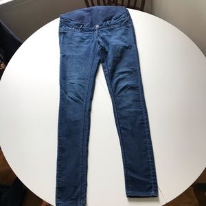 The best skinny maternity jeans.